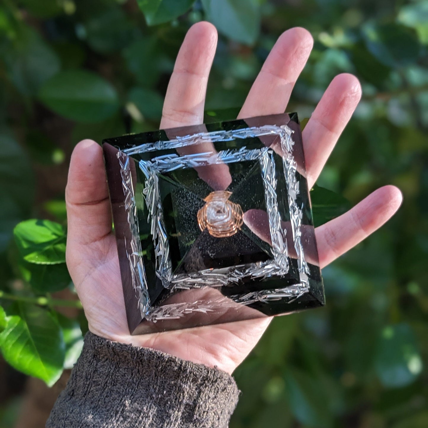 Large Orgonite Pyramid Real Orgonite Handmade Pyramid Shungite For EMF Protection Energy Healing Pyramid Crystal For Positive Energy Pyramid