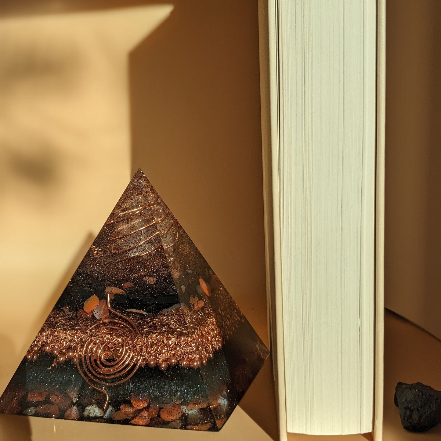 Large Orgone Pyramid Crystal Healing Tool For Meditation Gift Cleansing Crystal Spiritual Home Decor Crystal Shungite Pyramid EMF Protection