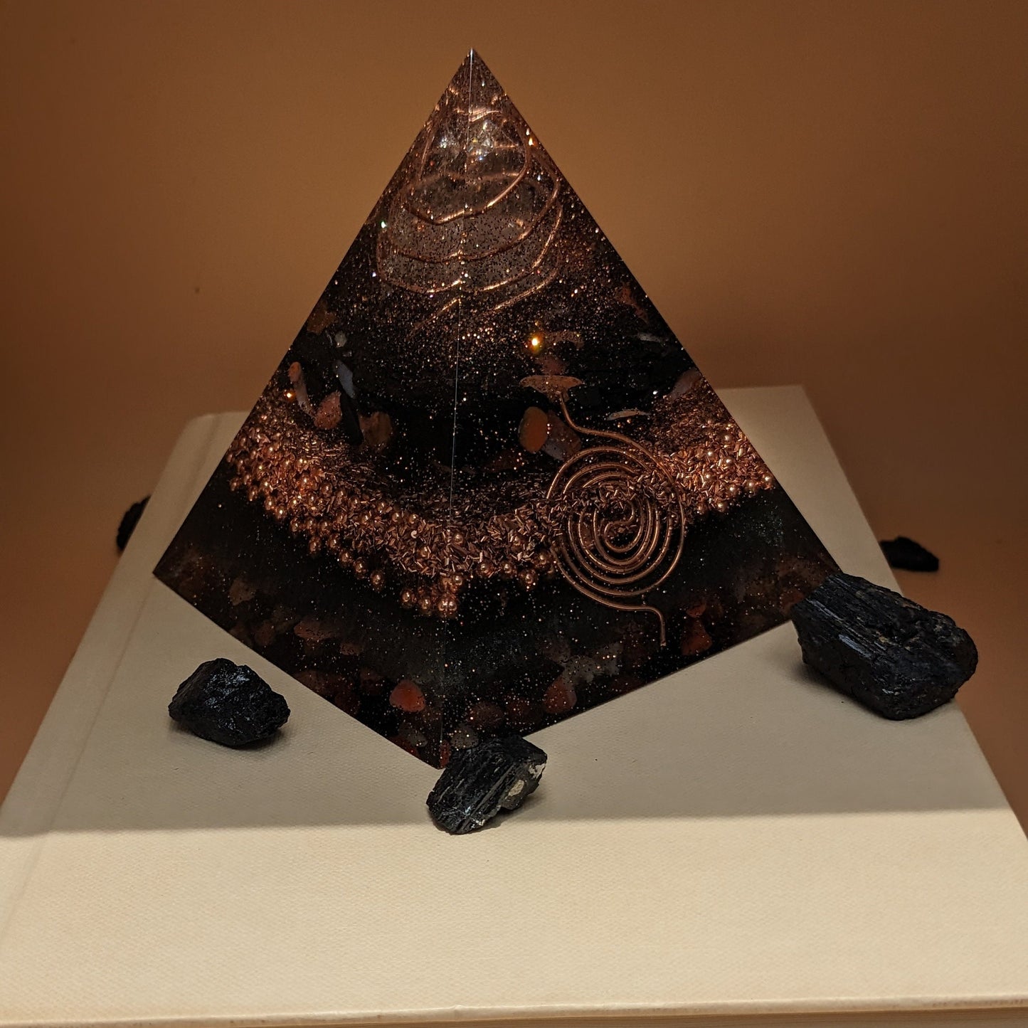 Large Orgone Pyramid Crystal Healing Tool For Meditation Gift Cleansing Crystal Spiritual Home Decor Crystal Shungite Pyramid EMF Protection