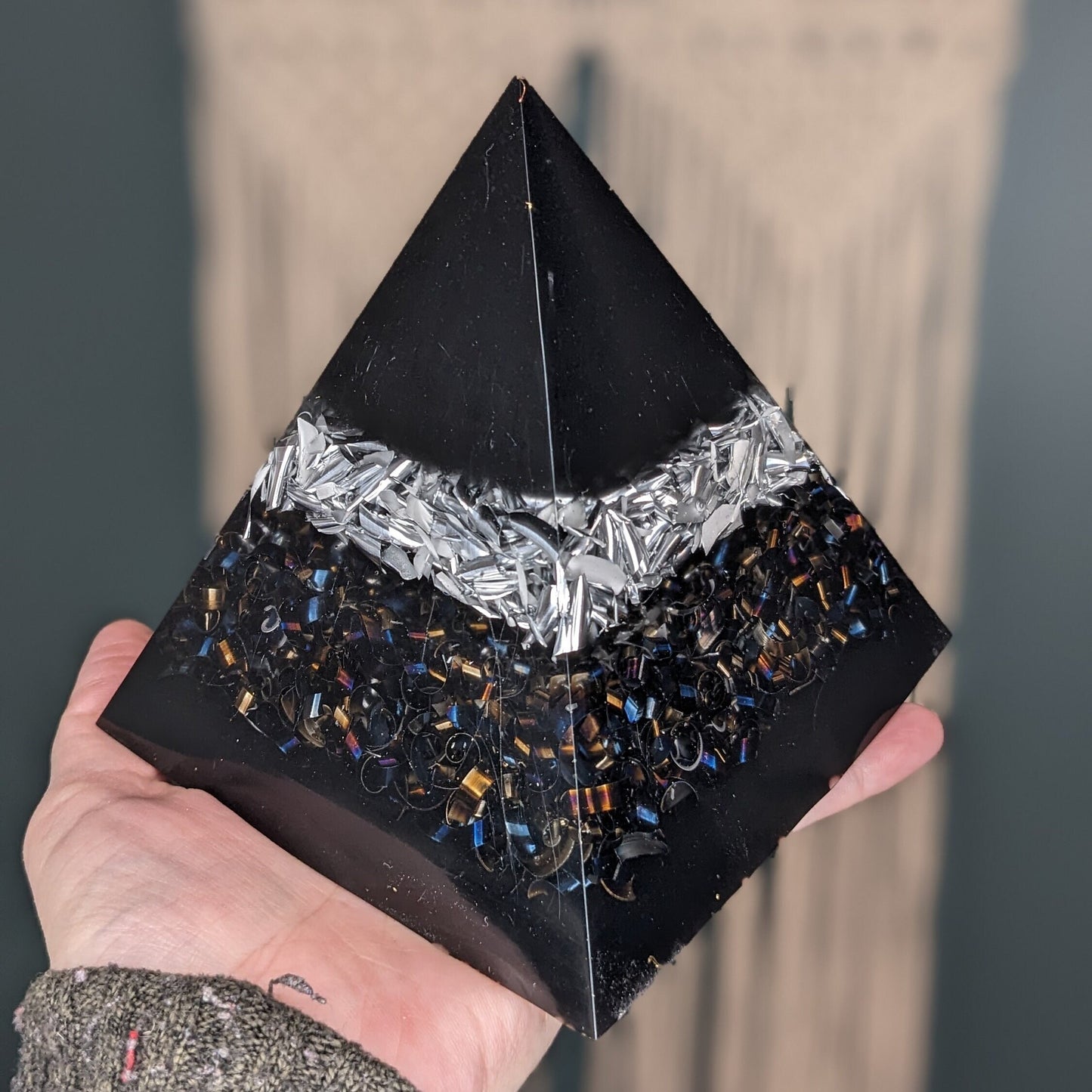 Authentic Shungite Pyramid For Meditation - Chakra Balance Crystal Gift For Spiritual Growth - Real Orgone Energy - EMF Protection Orgonite
