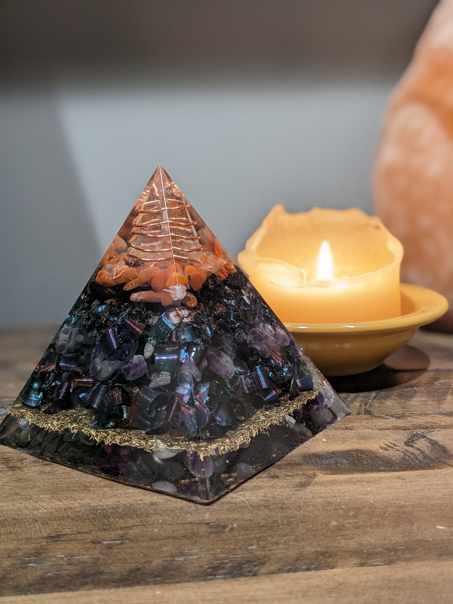 Cleansing Pyramid Energy Amplifying High Vibrational Alignment EMF Protection Orgonite Pyramid Carnelian Passion Crystal For Motivation Gift