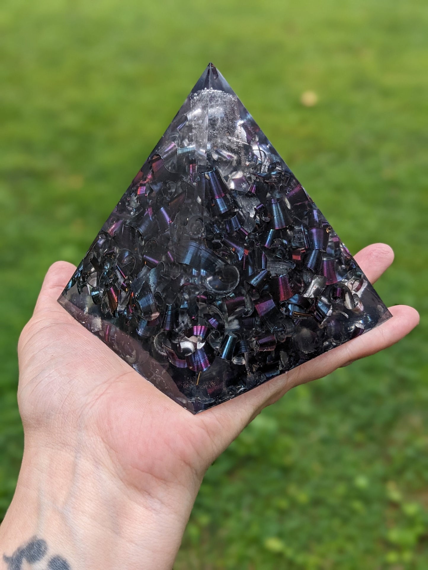 Powerful Orgonite Pyramid Large Orgone Pyramid for Emf Protection Cleansing Gift Metaphysical Healing Pyramid Orgone Energy Generator Orgone