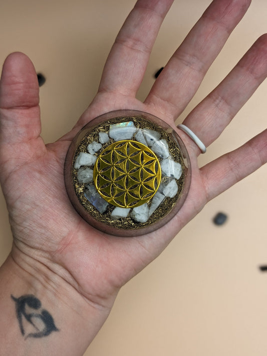 Crystal Orgone Generator For EMF Protection Handmade Orgonite Buster With Gemstone Healing Buster Aura Cleansing Crystal Buster Metaphysical