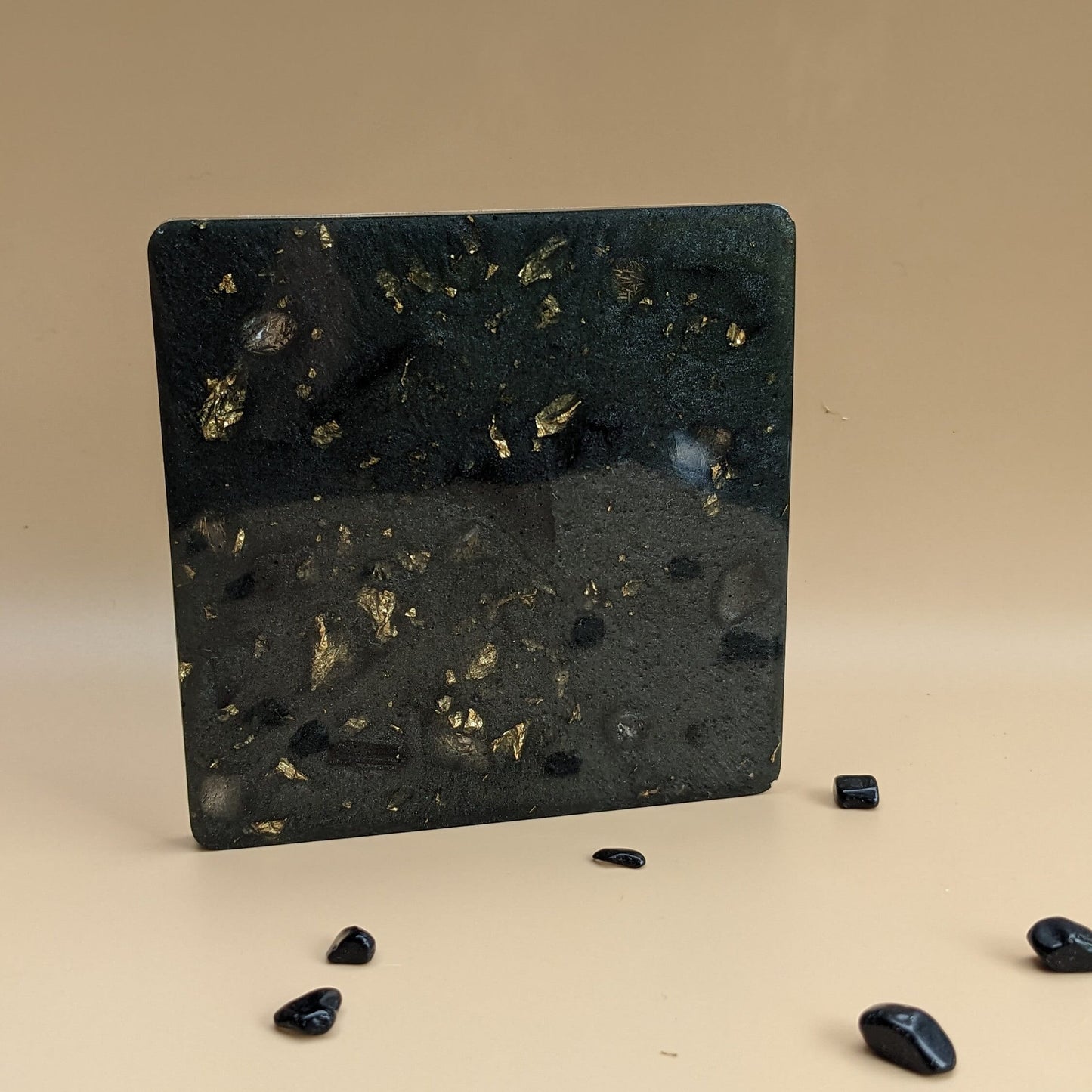 Orgonite Crystal Charge plate For Energy Amplification And Crystal Charging Plate For Enhancing The Energy Of Healing Crystal Chakra Balance