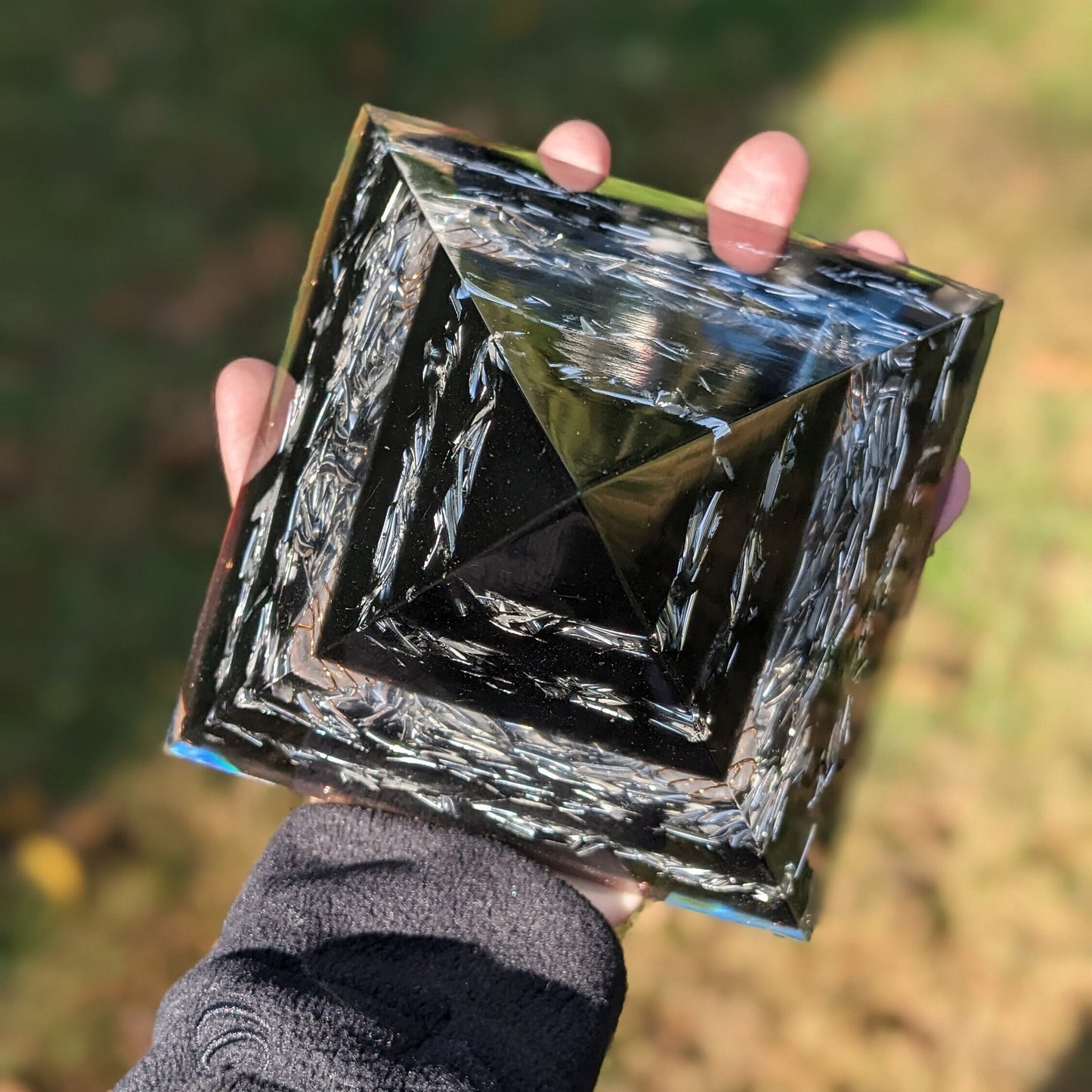 Handmade Orgonite Pyramid Quartz Pyramid For Cleansing Crystal Energy Pyramid For Meditation Pyramid EMF Harmonizer Energy Orgone Pyramid