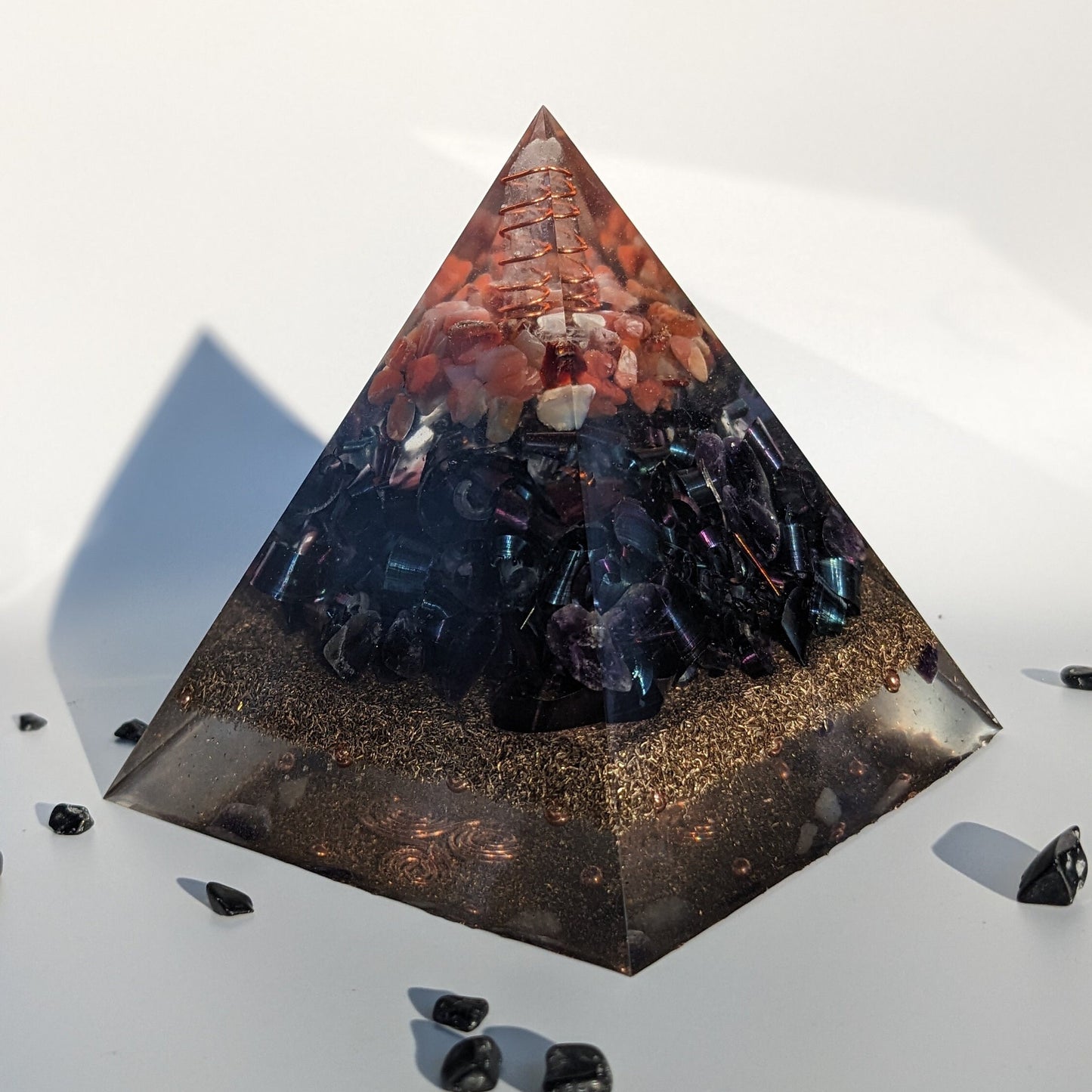 Cleansing Pyramid Energy Amplifying High Vibrational Alignment EMF Protection Orgonite Pyramid Carnelian Passion Crystal For Motivation Gift