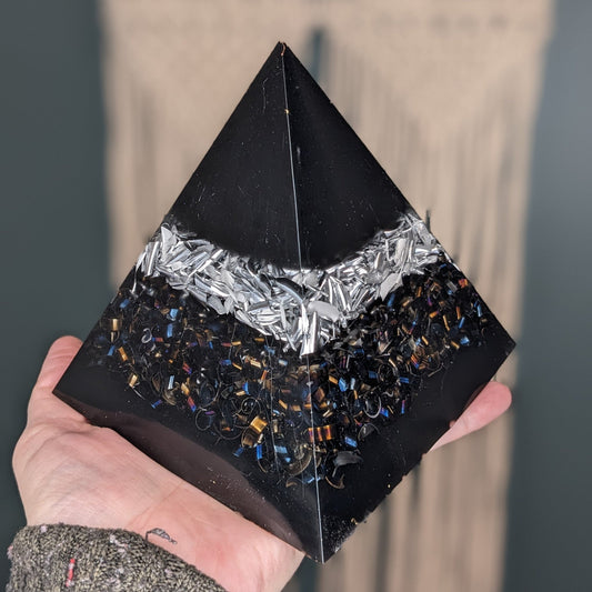 Handmade Orgonite Pyramid – Shungite & Crystal Resin Decor – Desk, Home and Office Accent – Steel, Aluminum, Quartz, Tigers Eye