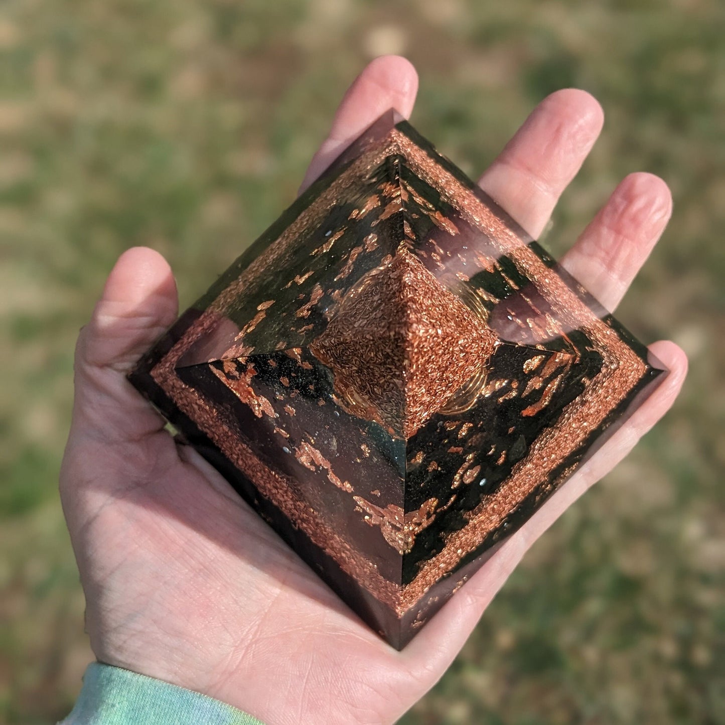 Handmade Orgonite Pyramid For EMF Protection Shield Empath Protection Stone Pyramid Crystal For Healing Energy Gift Negative Energy Cleanse