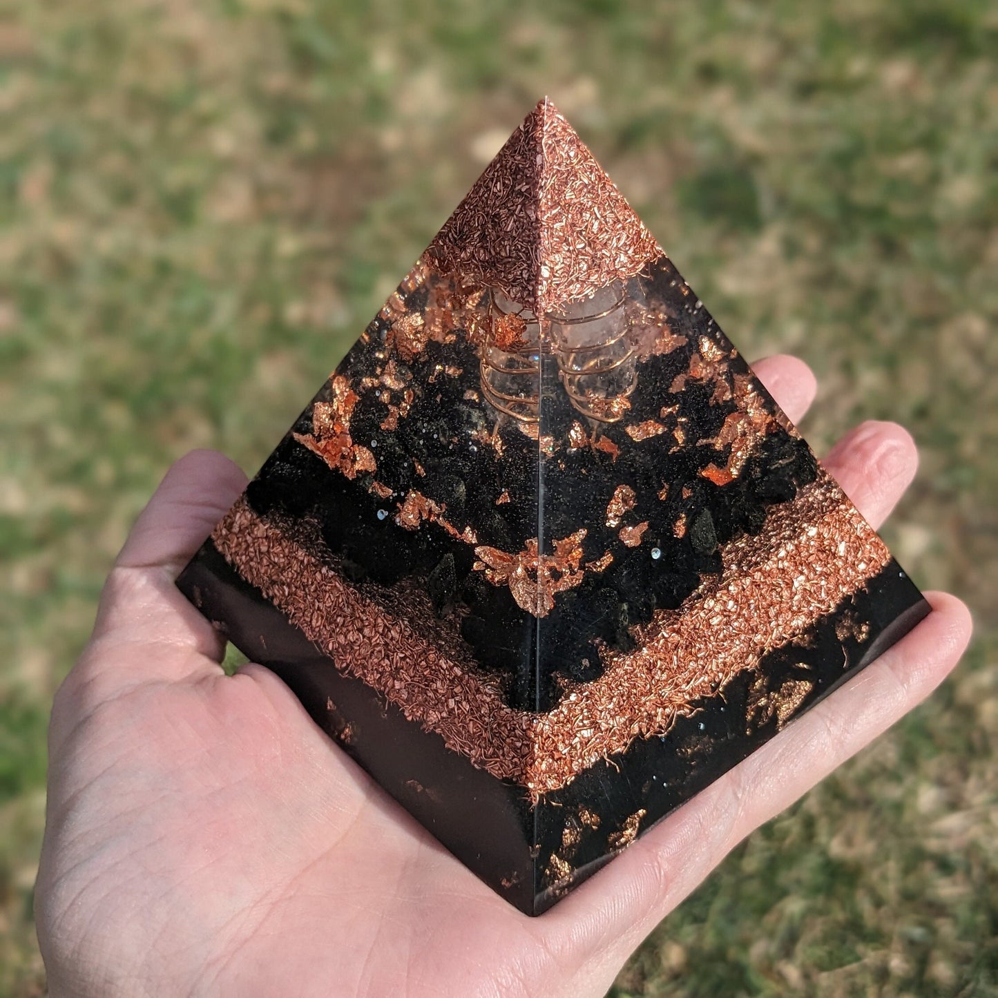 Handmade Orgonite Pyramid For EMF Protection Shield Empath Protection Stone Pyramid Crystal For Healing Energy Gift Negative Energy Cleanse