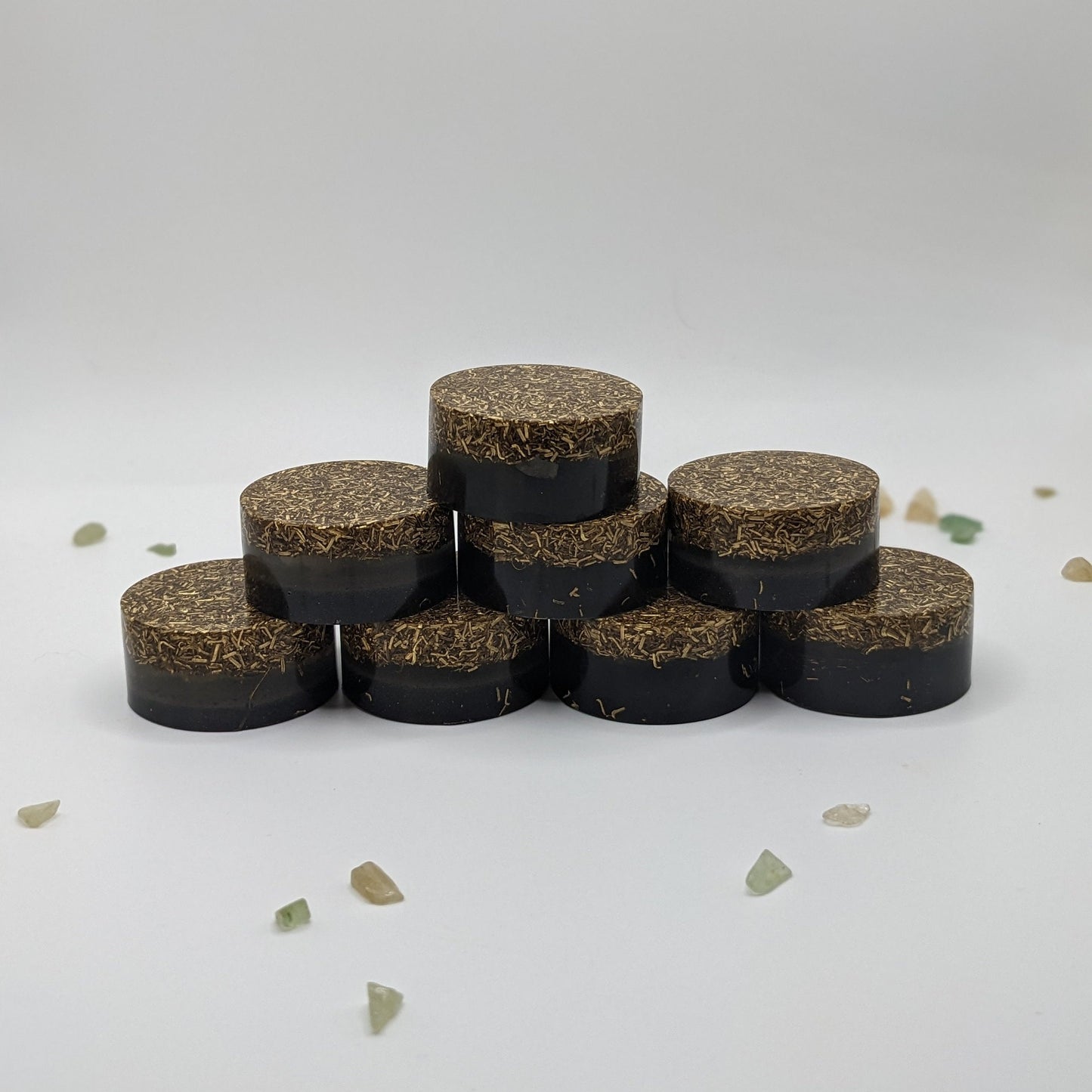 Handmade Orgonite Tower Buster – Small Resin Decor Piece – Office Desk Accessory – Portable Crystal & Metal Art – Unique Gift Tech Lovers