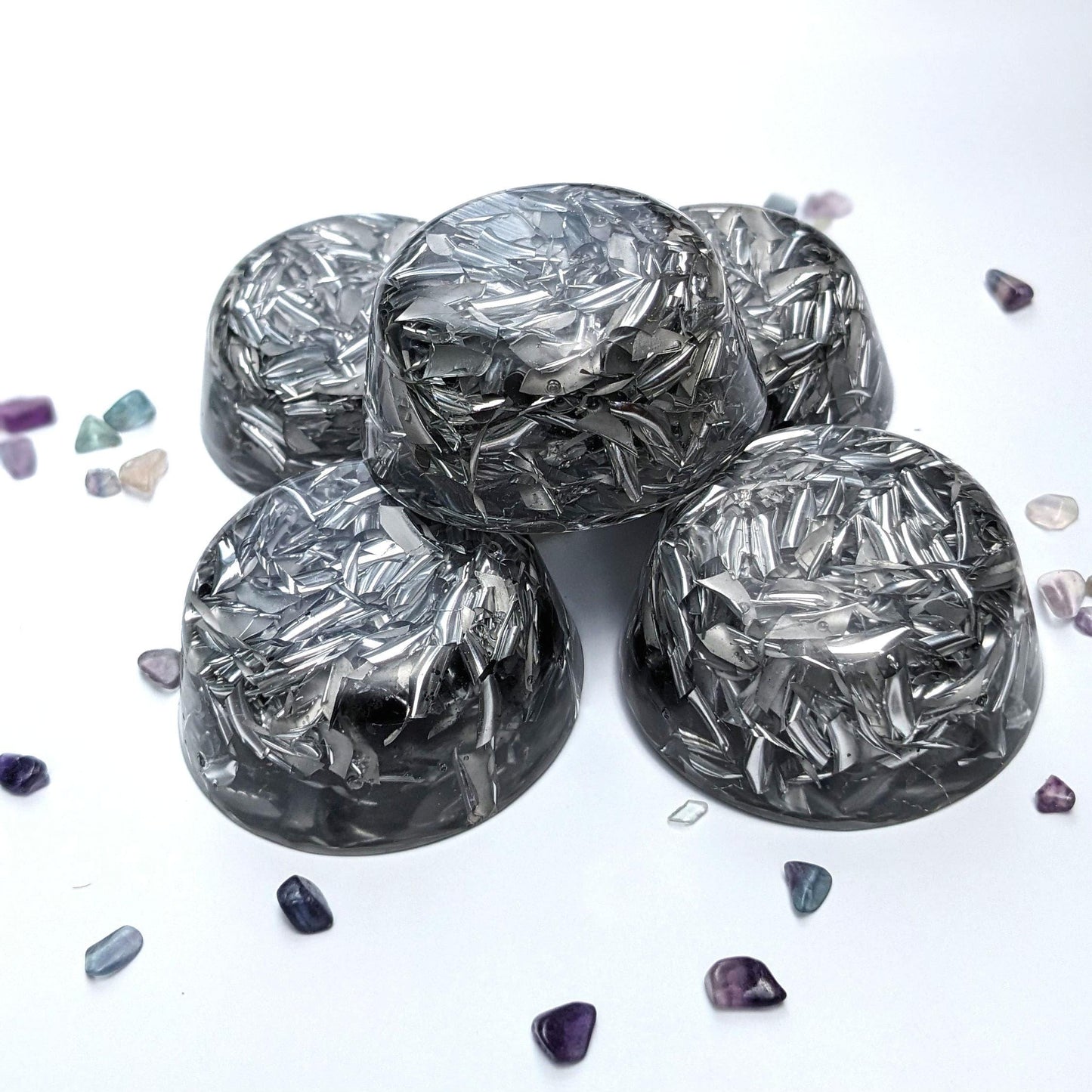 Handmade Orgonite Tower Buster – Crystal & Resin Art – Tech-Conscious Décor Gift – 5G Inspired Desk or Shelf Accent