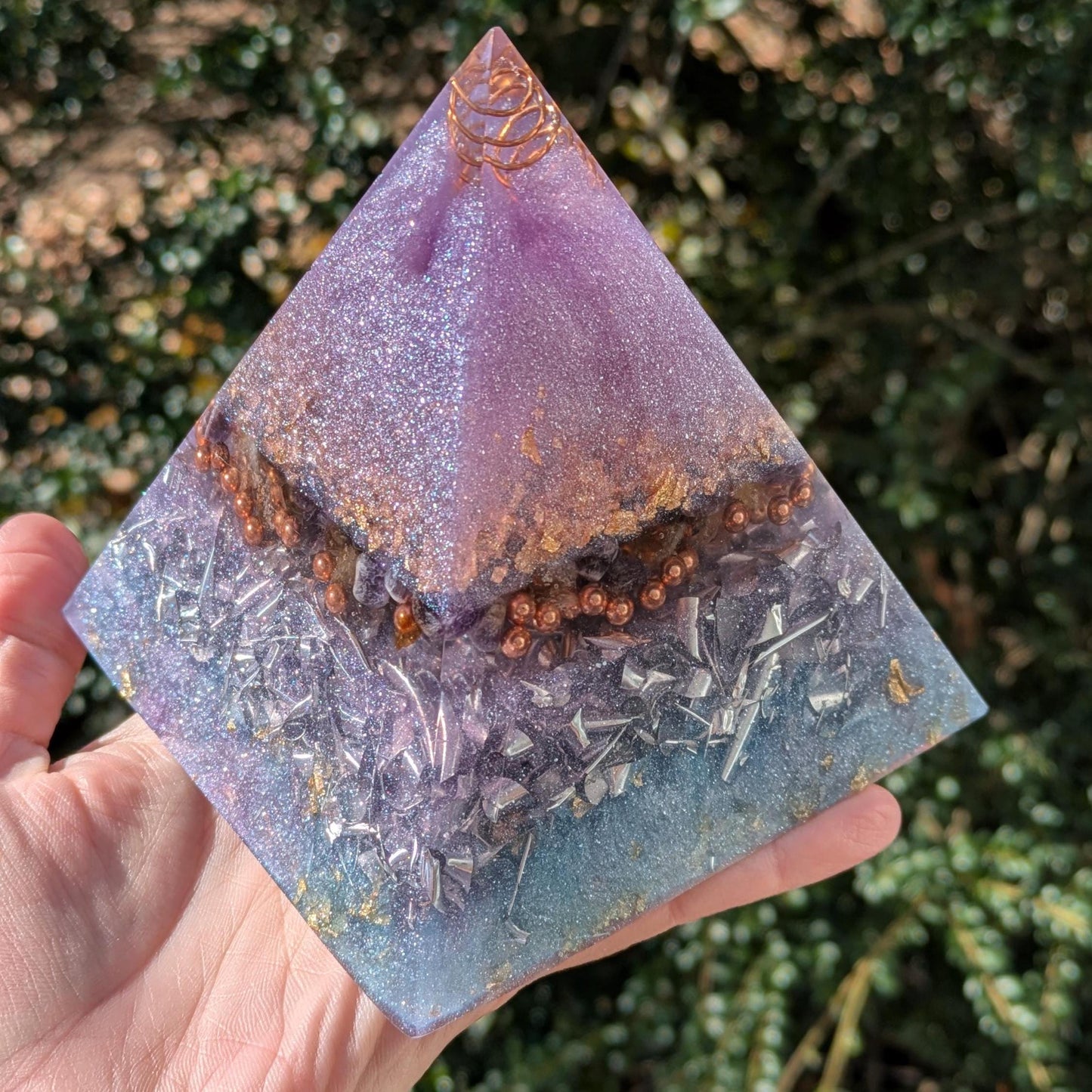 Handmade Orgonite Pyramid with Amethyst & Gold Flakes | Modern Resin Desk Decor | EMF Awareness Gift for Home or Office