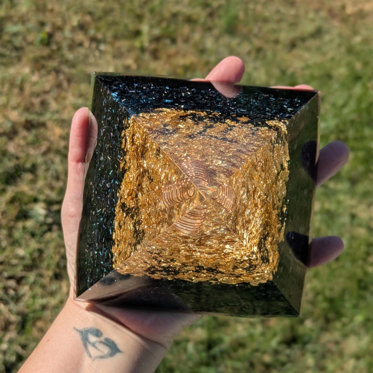 Orgonite Pyramid with Shungite, Quartz & Metals | Handmade Resin Art for EMF-Aware Homes | Modern Decor Accent or Gift